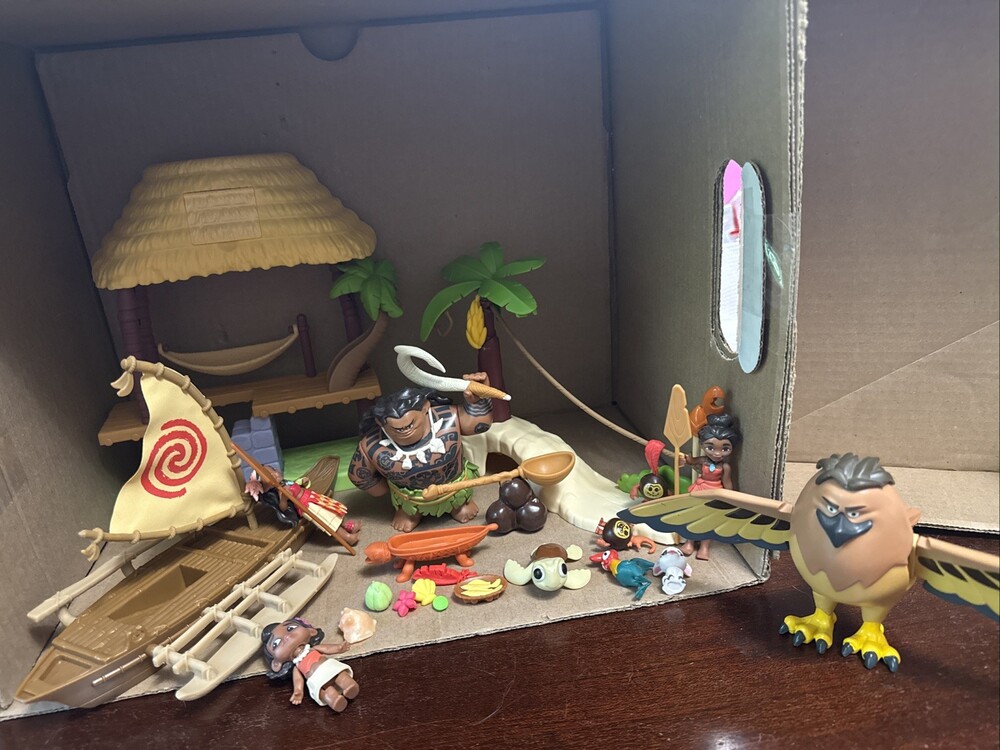 Disney Moana Maui Giant Hawk Island Adventure Canoe Action Figure Playset Lot